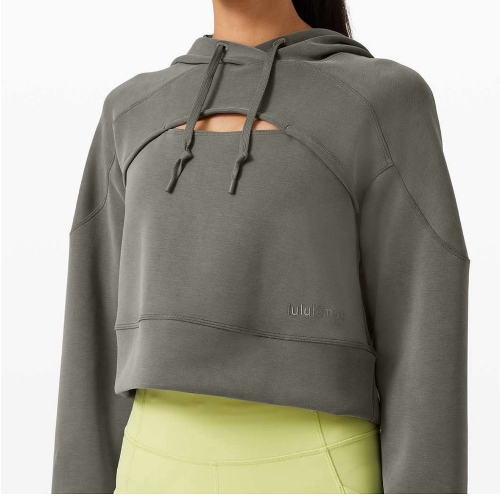 Lululemon get centered hoodie in gray sage EUC